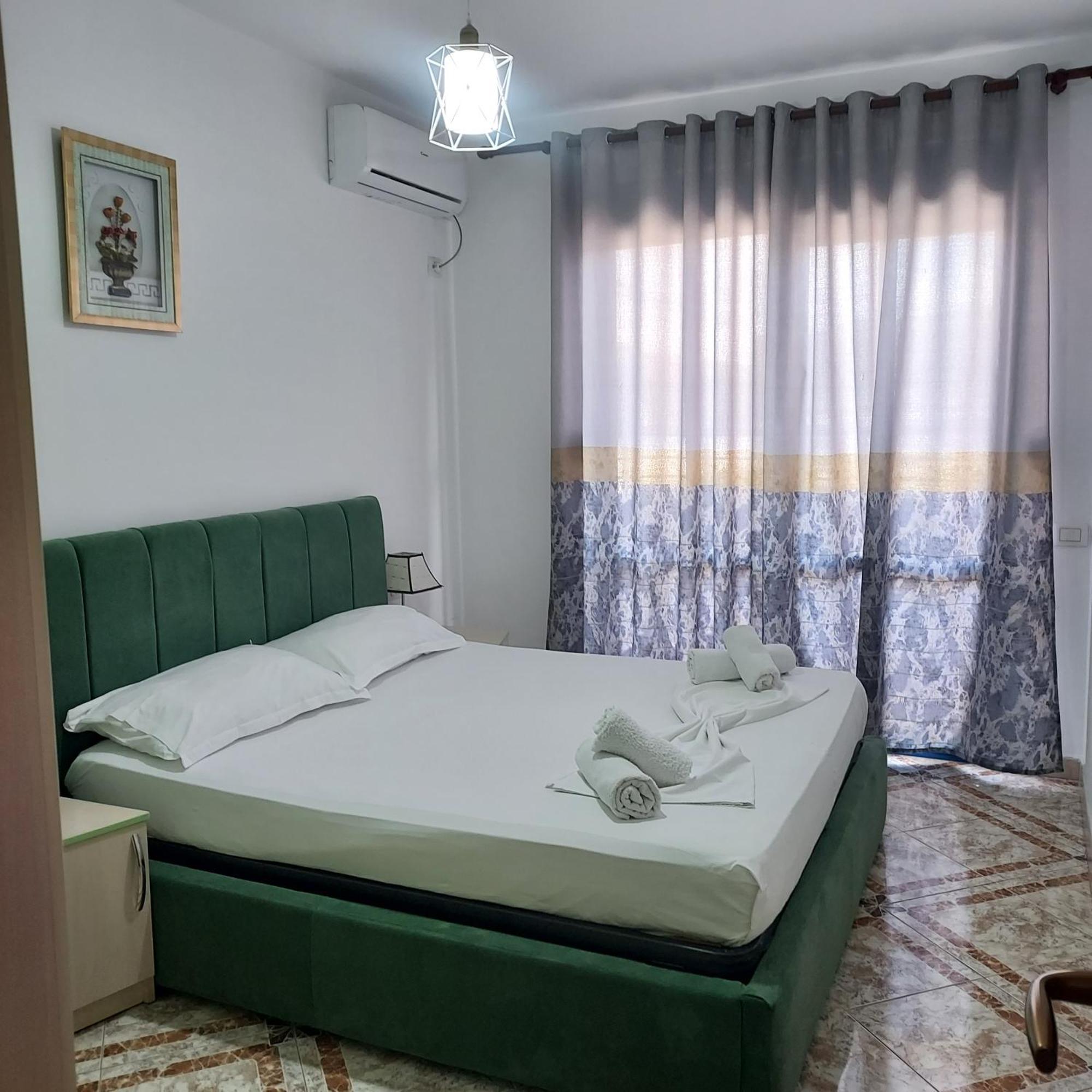 Martin Ferraj Riviera Apartment Vlore Exterior photo